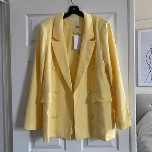 Pale yellow blazer